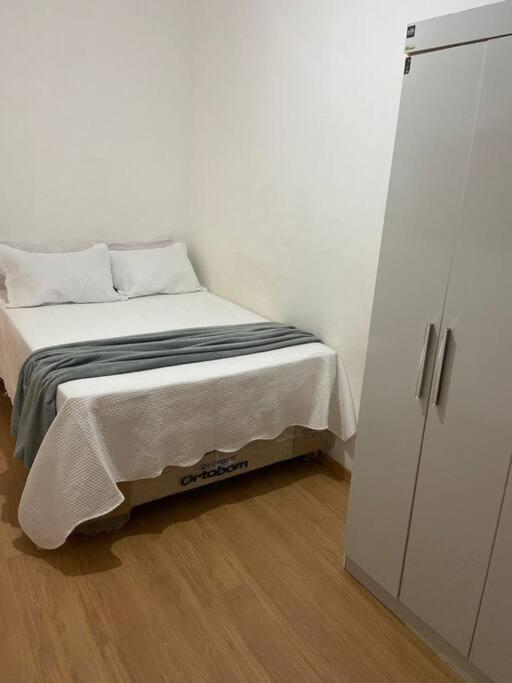 Ap Aconchegante Com Piscina E Estacionamento Proximo Ao Centro Apartman Feira de Santana Kültér fotó