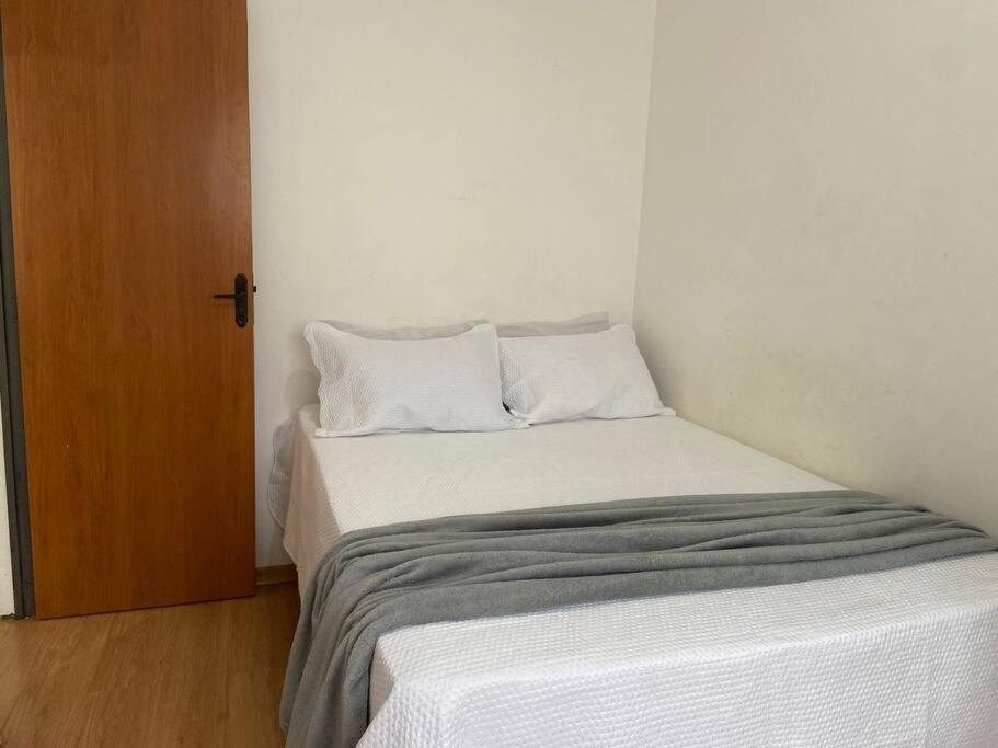 Ap Aconchegante Com Piscina E Estacionamento Proximo Ao Centro Apartman Feira de Santana Kültér fotó